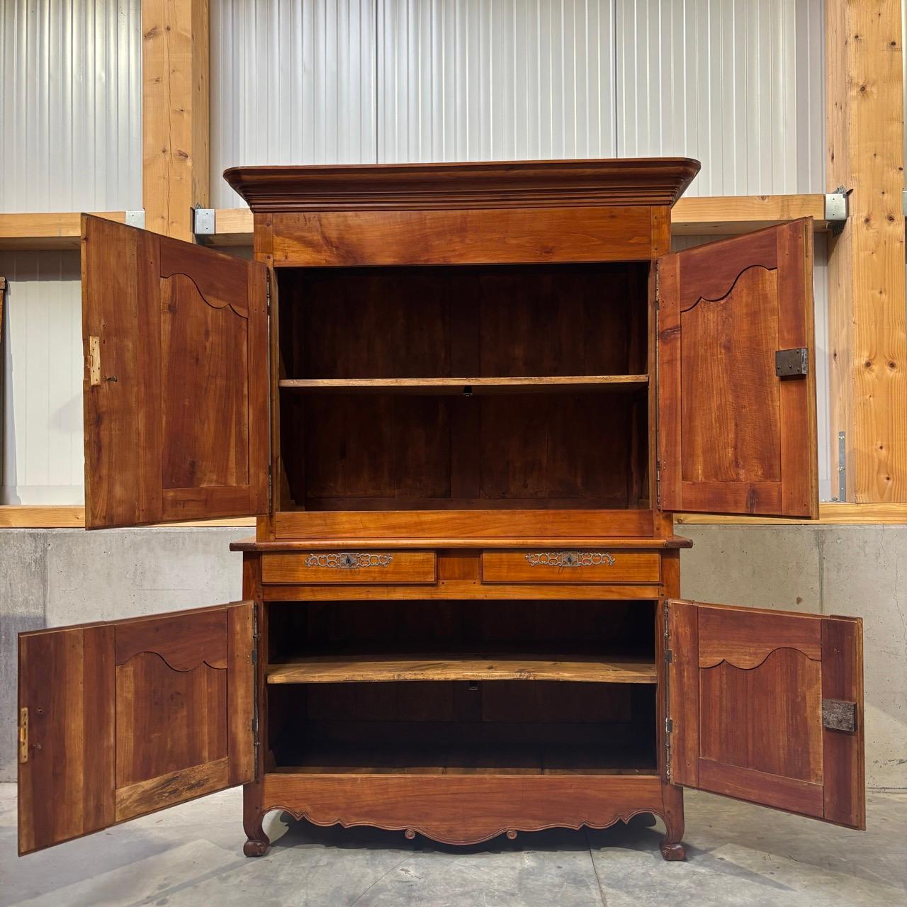 Antique buffet  cherry wood kitchen cabinet  France, Louis XV around 1750 For Sale 9