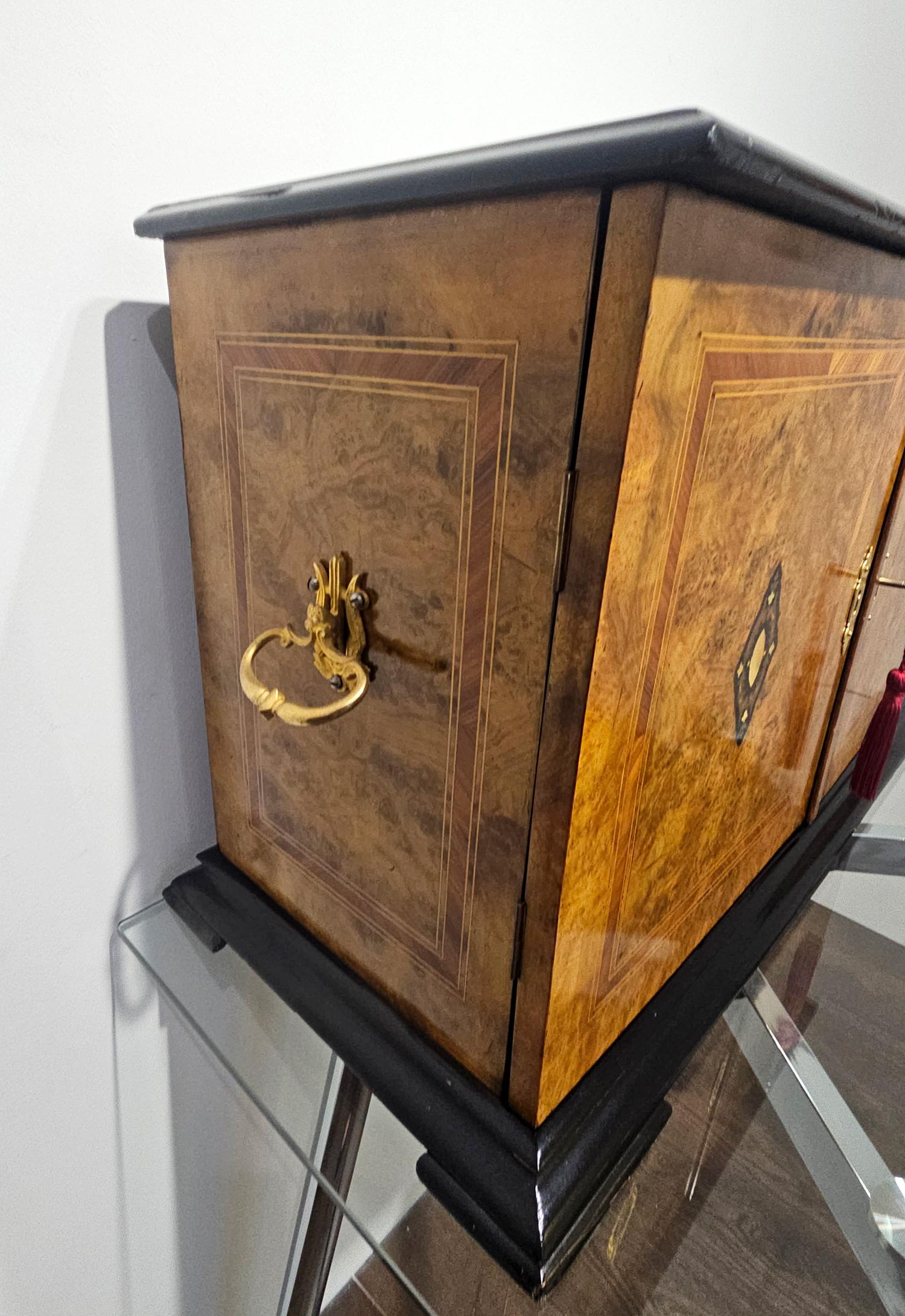 Antique Buffet-Style Drum and Bell Music Box by Mojon Manger, Geneva, c. 1885 For Sale 5