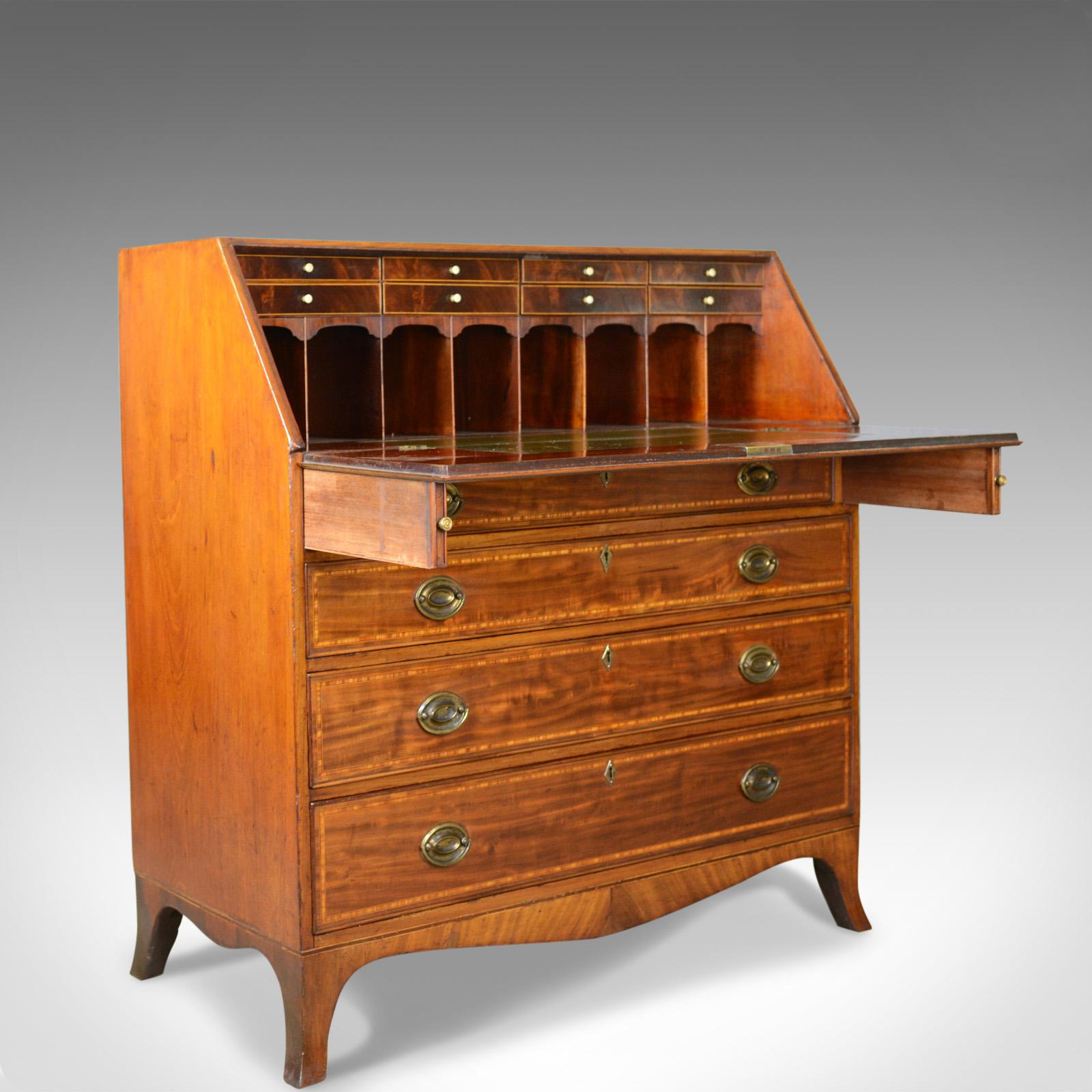 Antique Bureau, Mahogany, English, Georgian, Desk, 18th Century, circa 1770 In Good Condition For Sale In Hele, Devon, GB