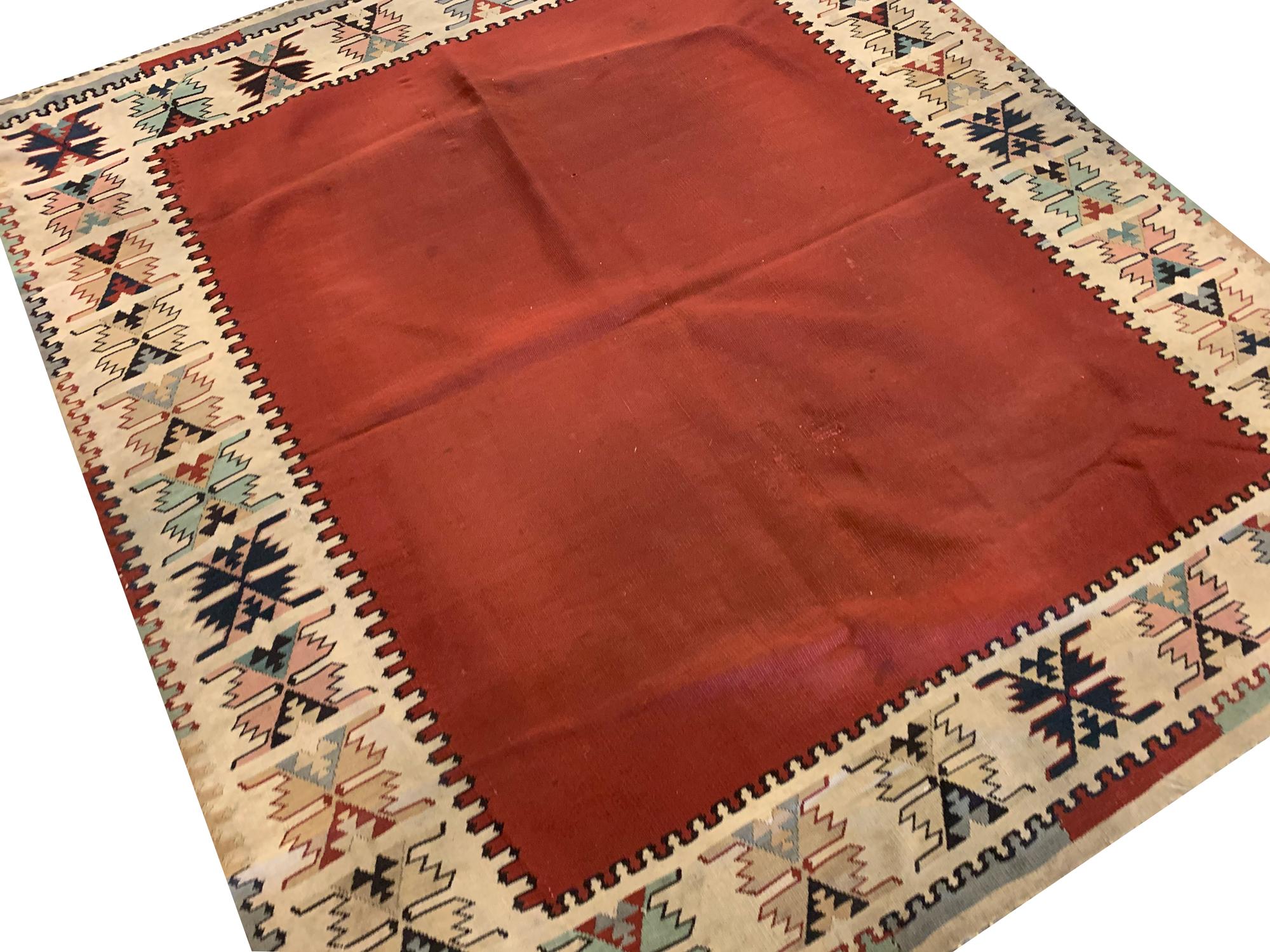 Arménien Rug & Kilim antique en bourgogne, 1900s Tapis tribal en laine tissé à plat 161x143 cm en vente
