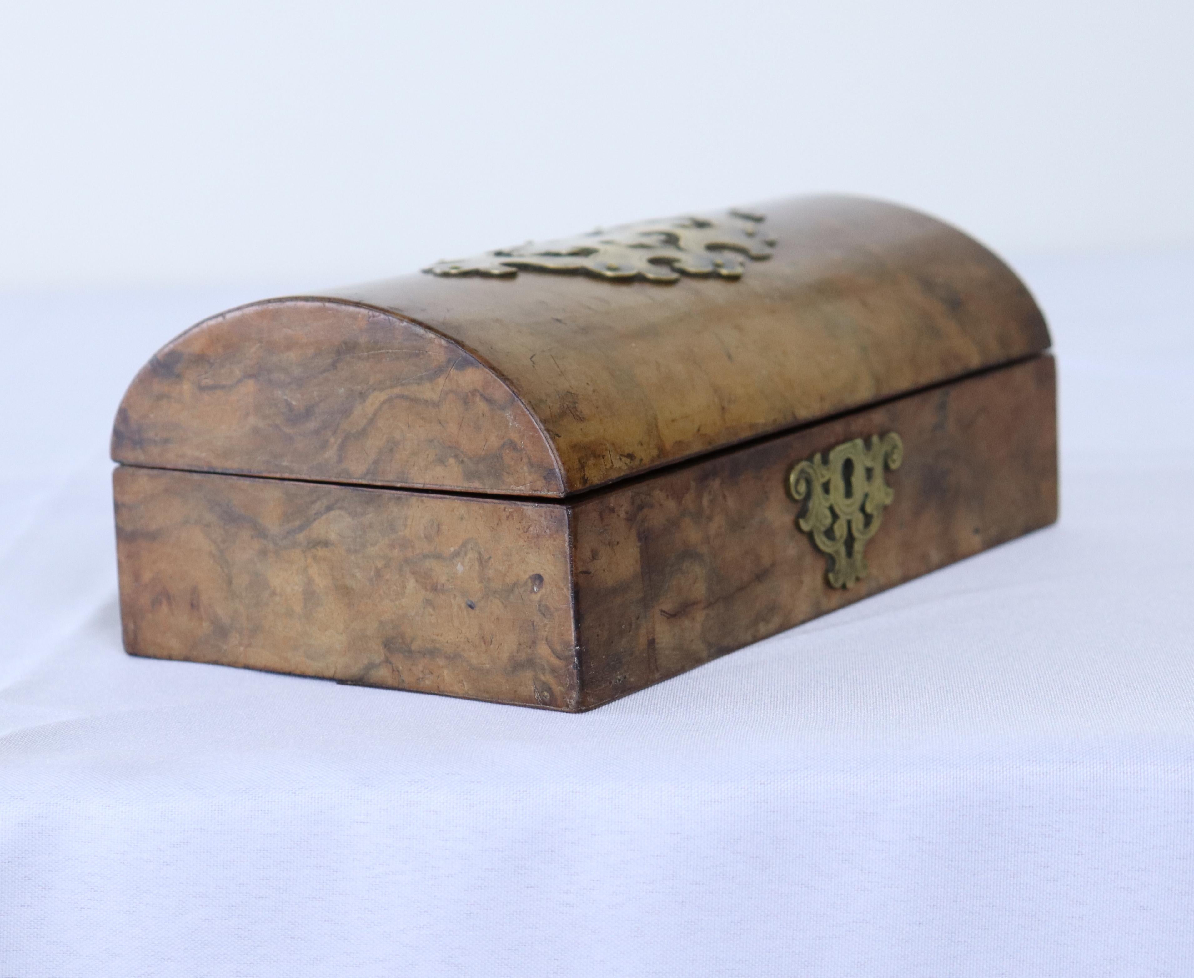 19th Century Antique Burr Walnut Jewelry Box, Brass Decoration For Sale