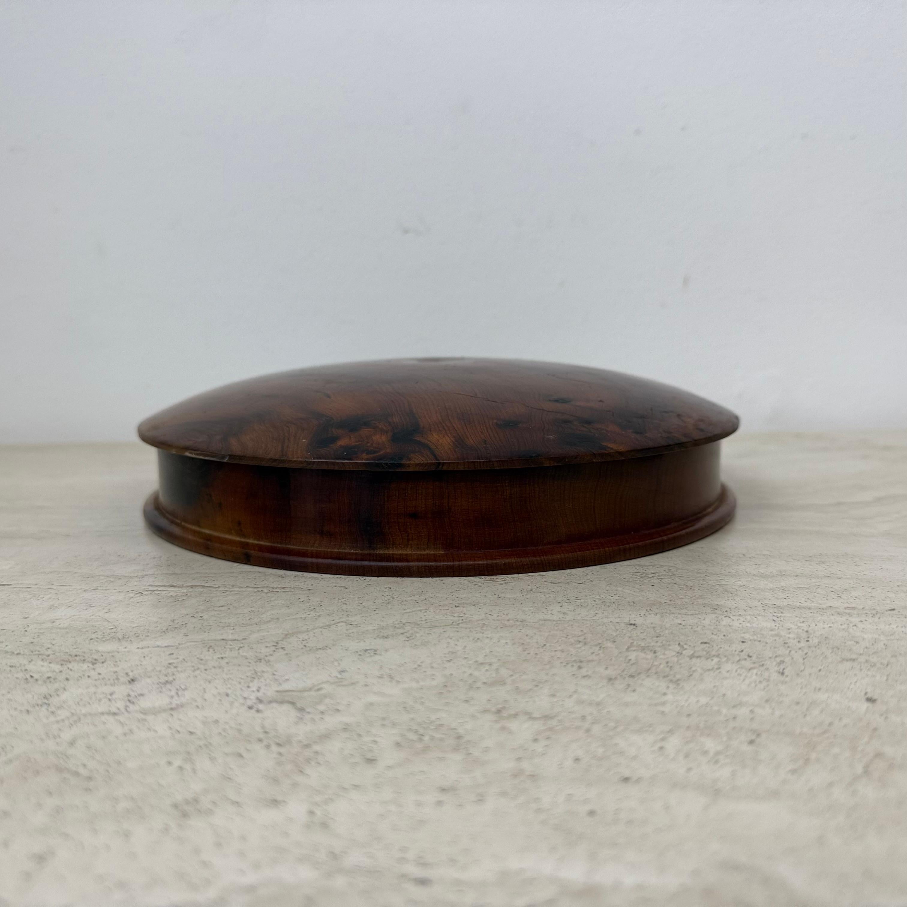 Mid-20th Century Antique burl wood bowl with lid jewelry box For Sale