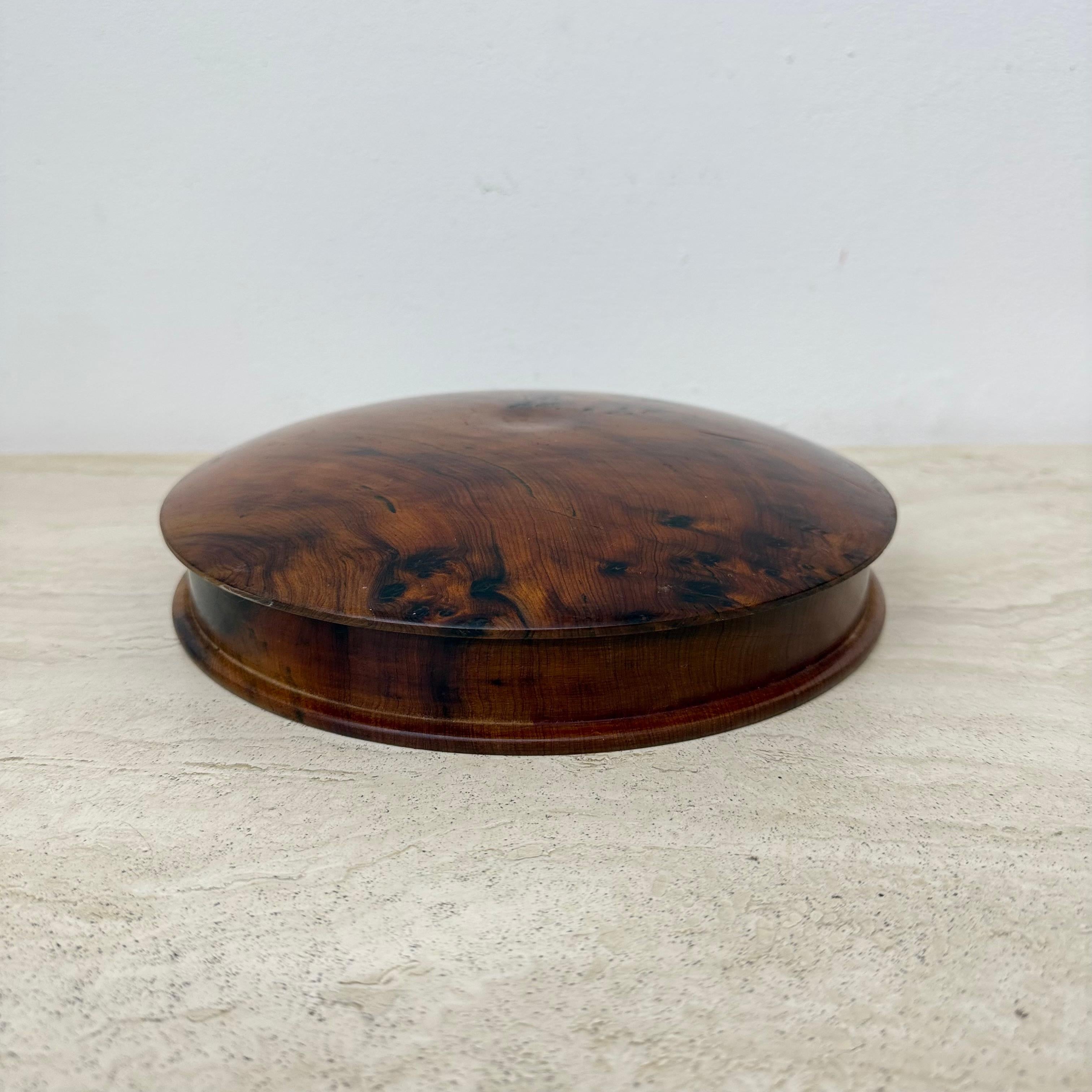 Antique burl wood bowl with lid jewelry box For Sale 2
