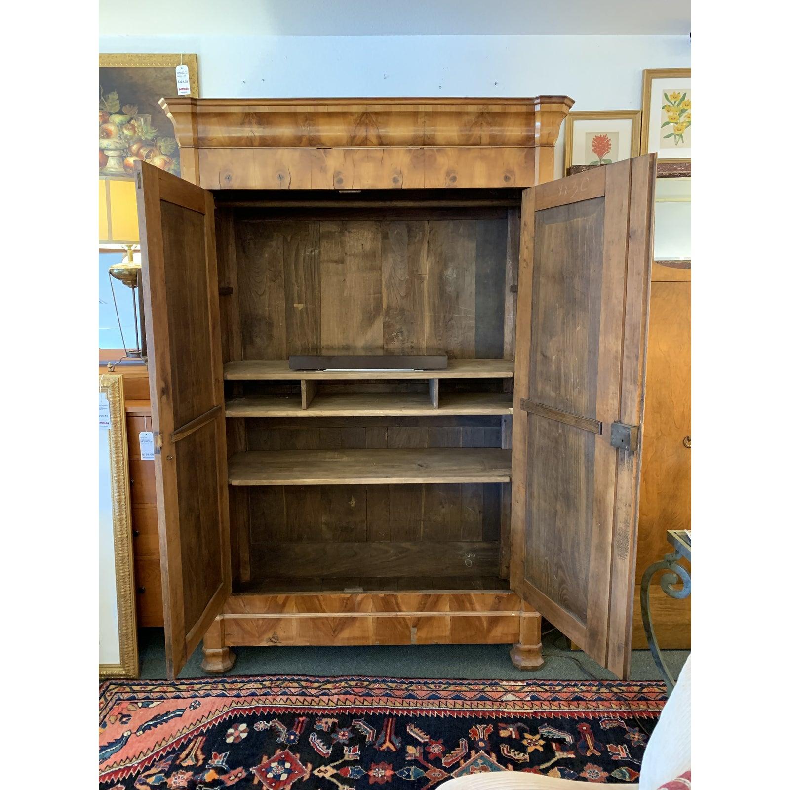 Antique Burled Armoire In Good Condition In San Francisco, CA