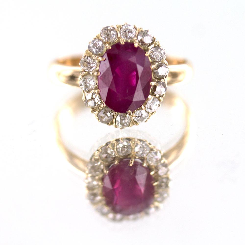 Antique Burma Ruby Diamond 18 Karat Yellow Gold Ring AGL Certified im Zustand „Gut“ in Boca Raton, FL