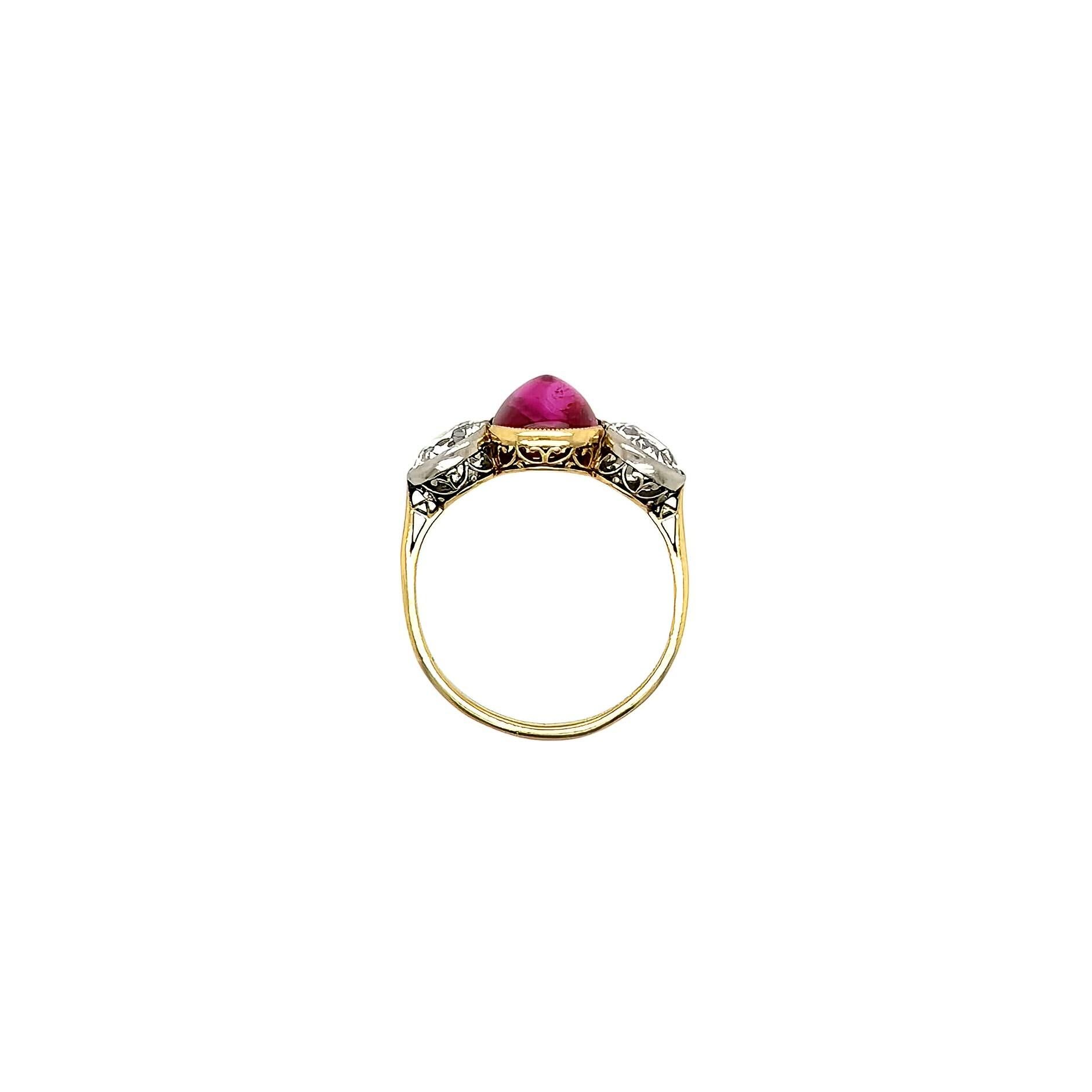 Antique Burma Ruby Diamond Three-Stone Ring In Good Condition For Sale In New York, NY