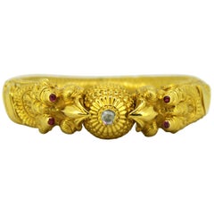 Antique Burmese 22 Karat Gold Bangle with Diamond and Rubies, circa 1750s
