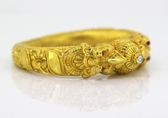 Antique Burmese 22 Karat Gold Bangle with Diamond and Rubies, circa 1750s