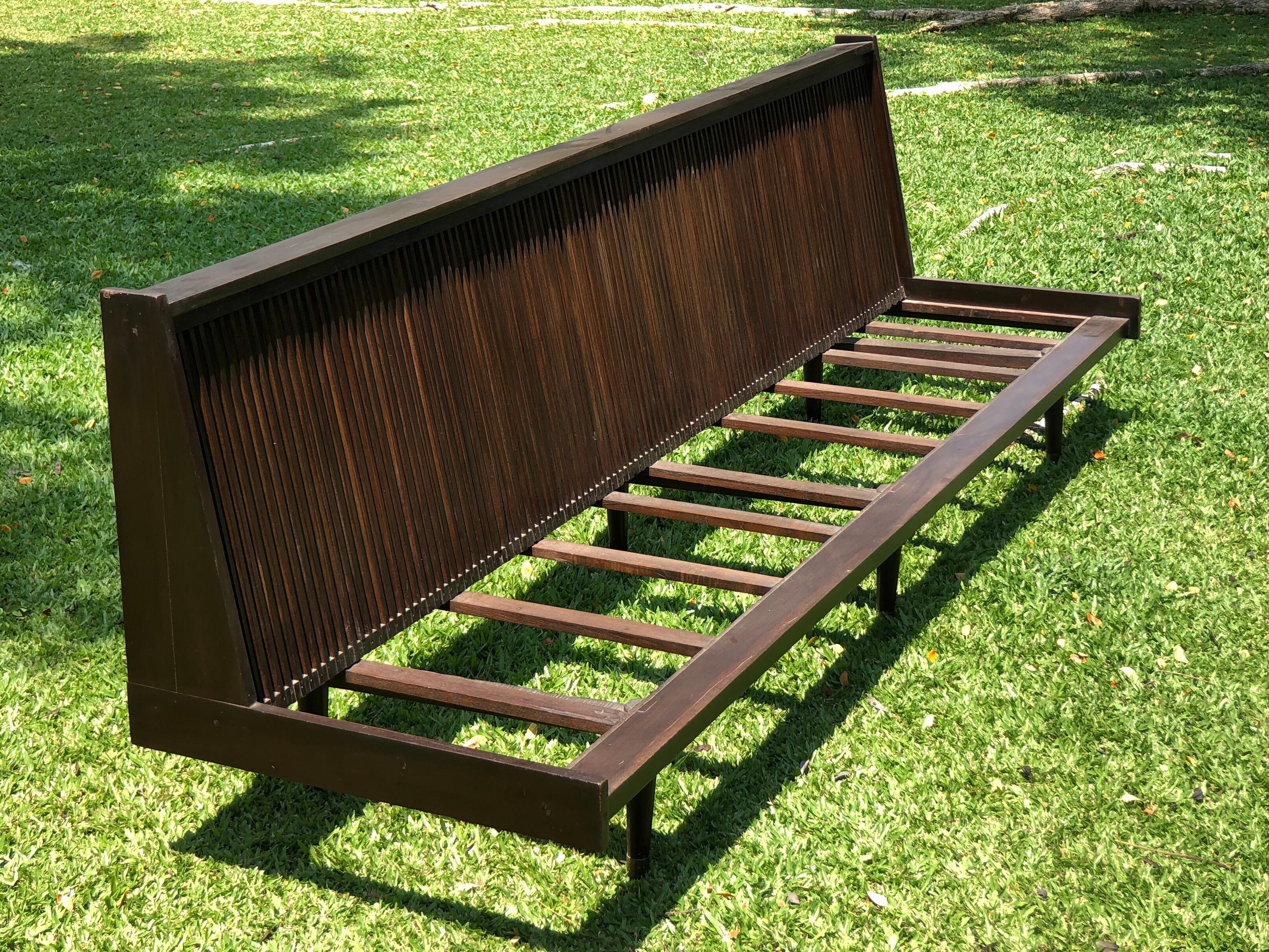 Antique Burmese Art Deco Teak Wood Bench from Myanmar, 1930 For Sale 1