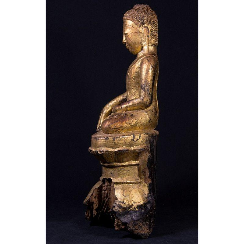 Antique Burmese Buddha Statue from Burma In Good Condition For Sale In DEVENTER, NL