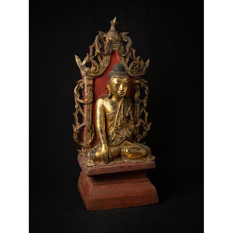 Antique Burmese Buddha Statue on Throne from Burma For Sale 1