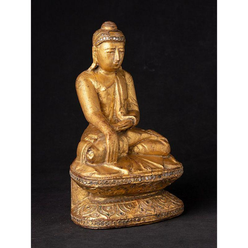 Antique Burmese Buddha with Two Monk Statues from Burma For Sale 2