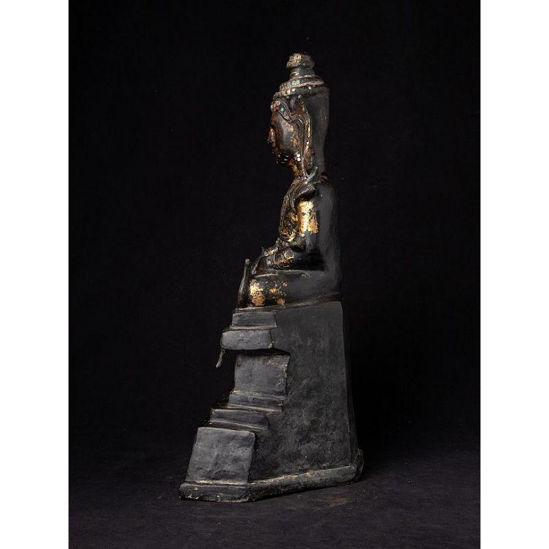 Ancienne statue de Bouddha birman couronnée de Birmanie  Bouddhas originaux Bon état - En vente à DEVENTER, NL