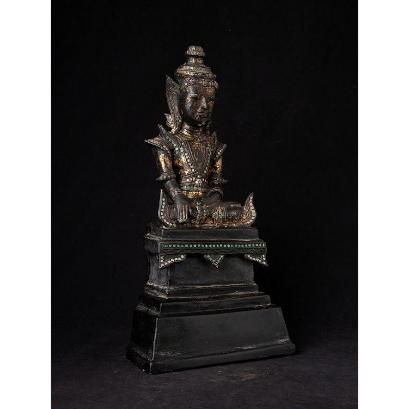 Antique Burmese Crowned Buddha Statue from Burma Original Buddhas For Sale 1