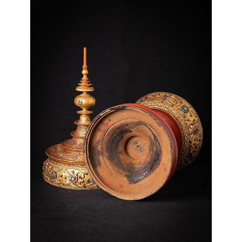 Antique Burmese Gilded Offering Vessel from Burma For Sale 1