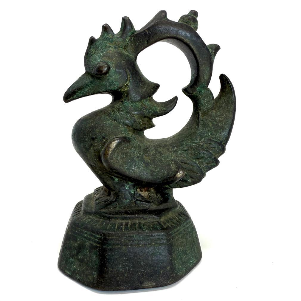 Antique Burmese Karaweik 1 Viss Opium Weight In Good Condition For Sale In Point Richmond, CA
