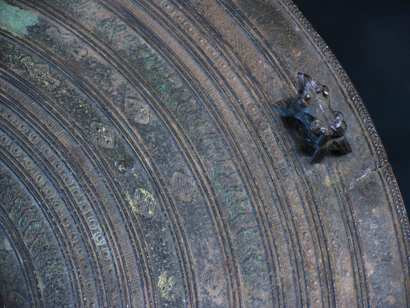 Bronze Antique Burmese Karen Frog Drum For Sale