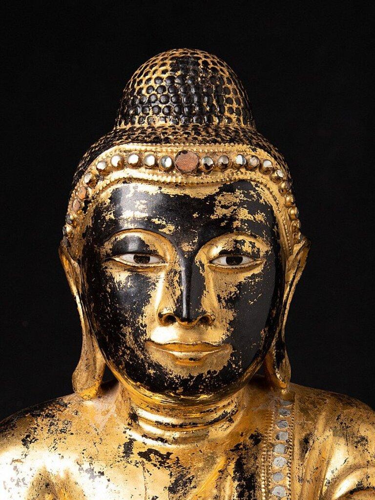 Antique Burmese Mandalay Buddha from Burma For Sale 5