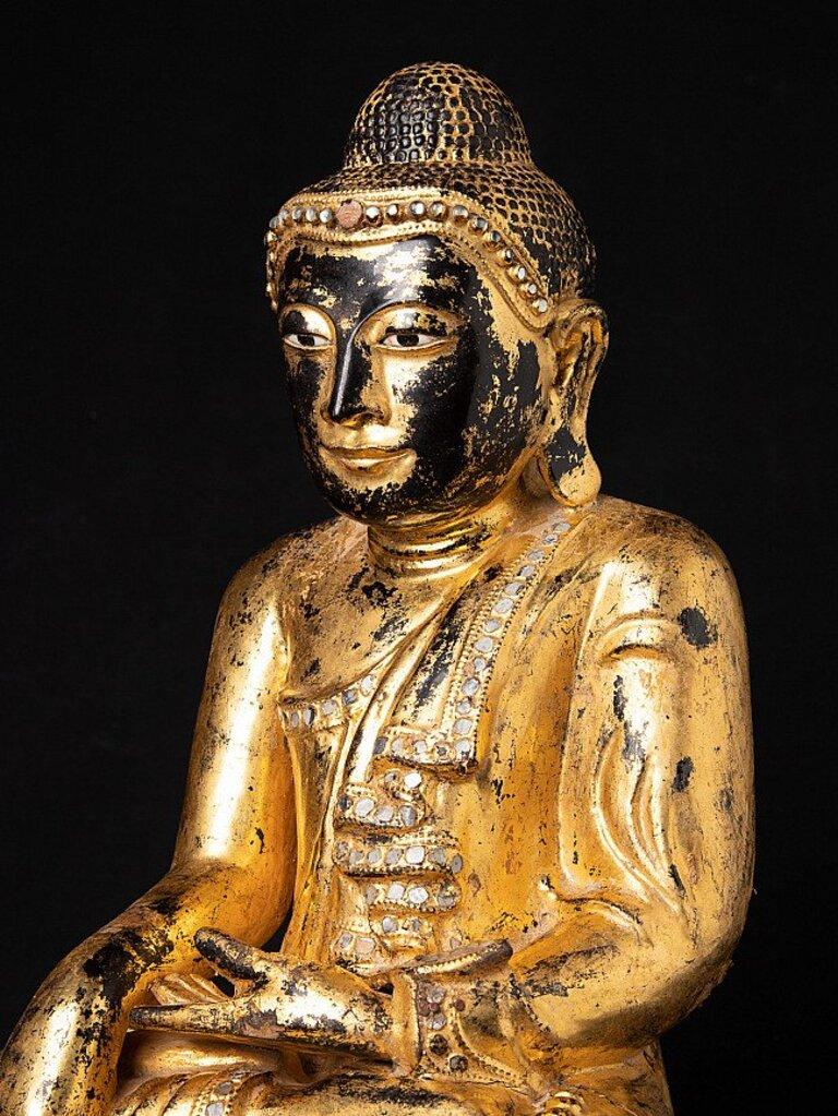 Antique Burmese Mandalay Buddha from Burma For Sale 6