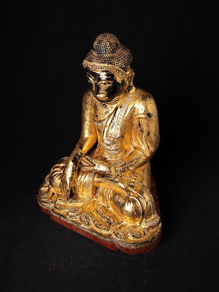 Antique Burmese Mandalay Buddha from Burma For Sale 8