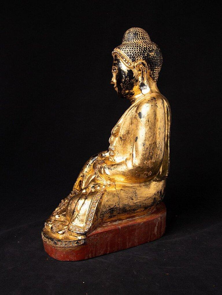 Antique Burmese Mandalay Buddha from Burma In Good Condition For Sale In DEVENTER, NL