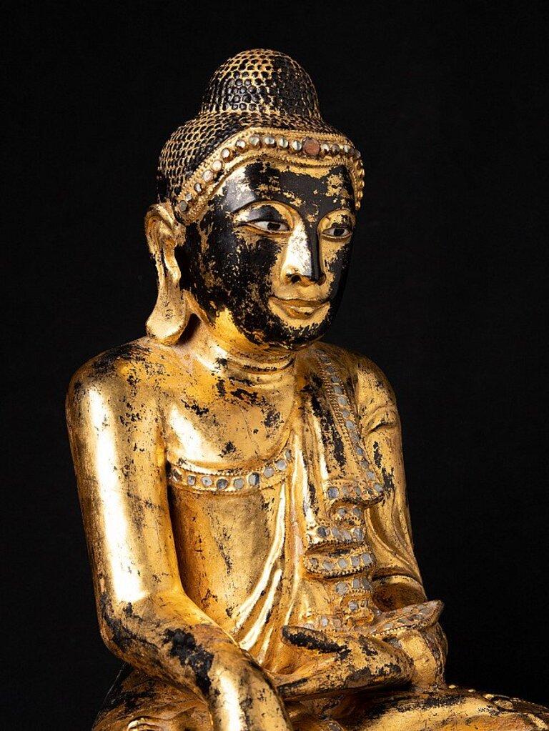 Antique Burmese Mandalay Buddha from Burma For Sale 2