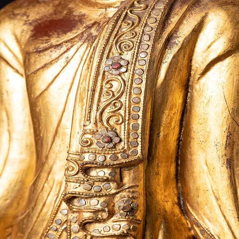 Antike burmesische Mandalay-Buddha-Statue aus Burma im Angebot 4