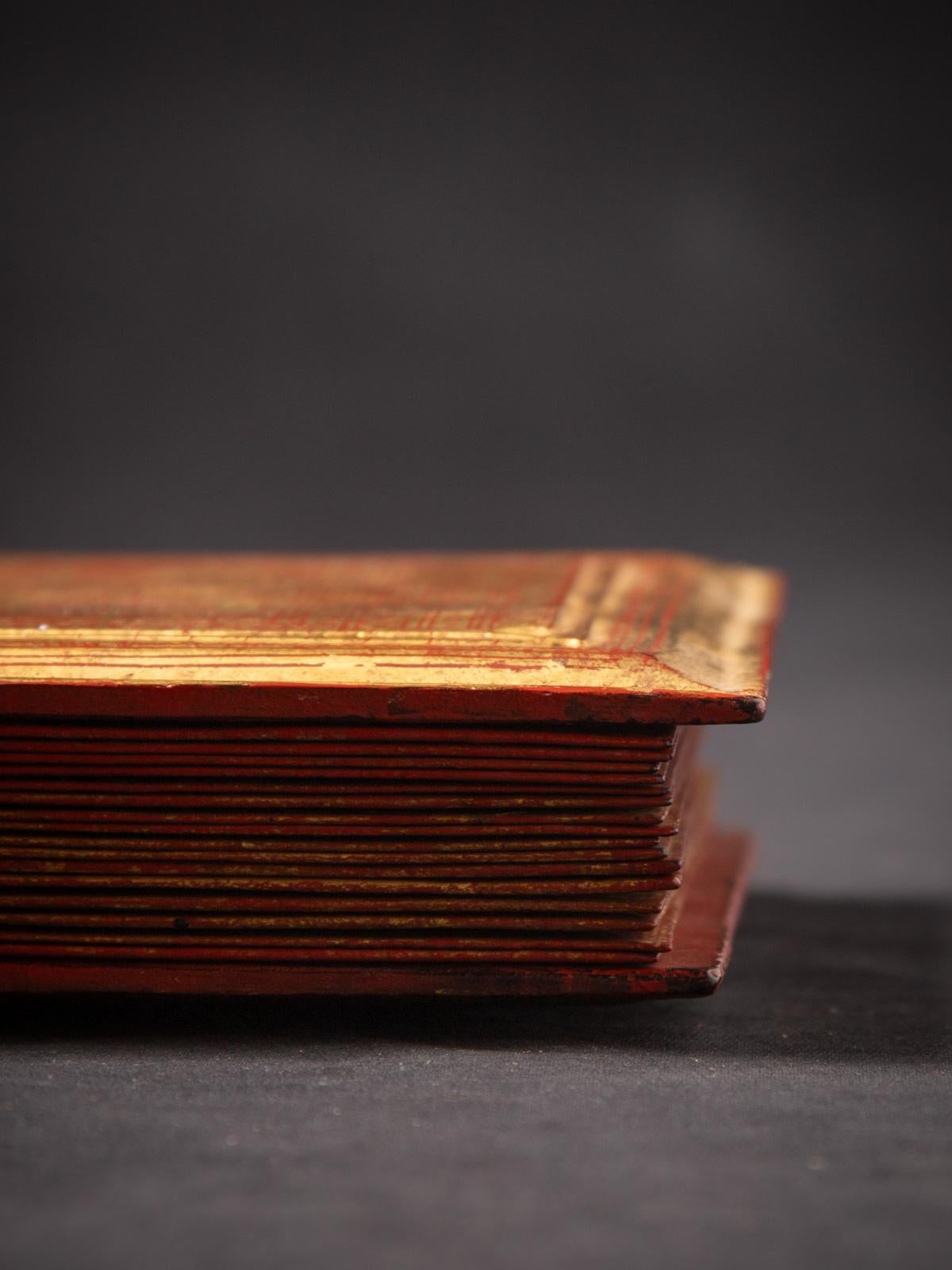 Laque Manuscrit birman ancien - Livre Kammavaca de Birmanie en vente