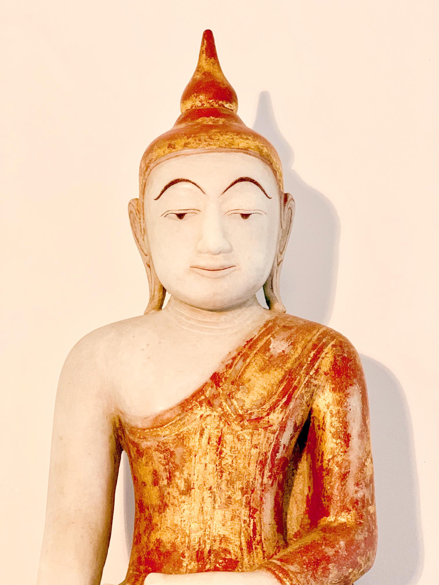 antique buddha statue