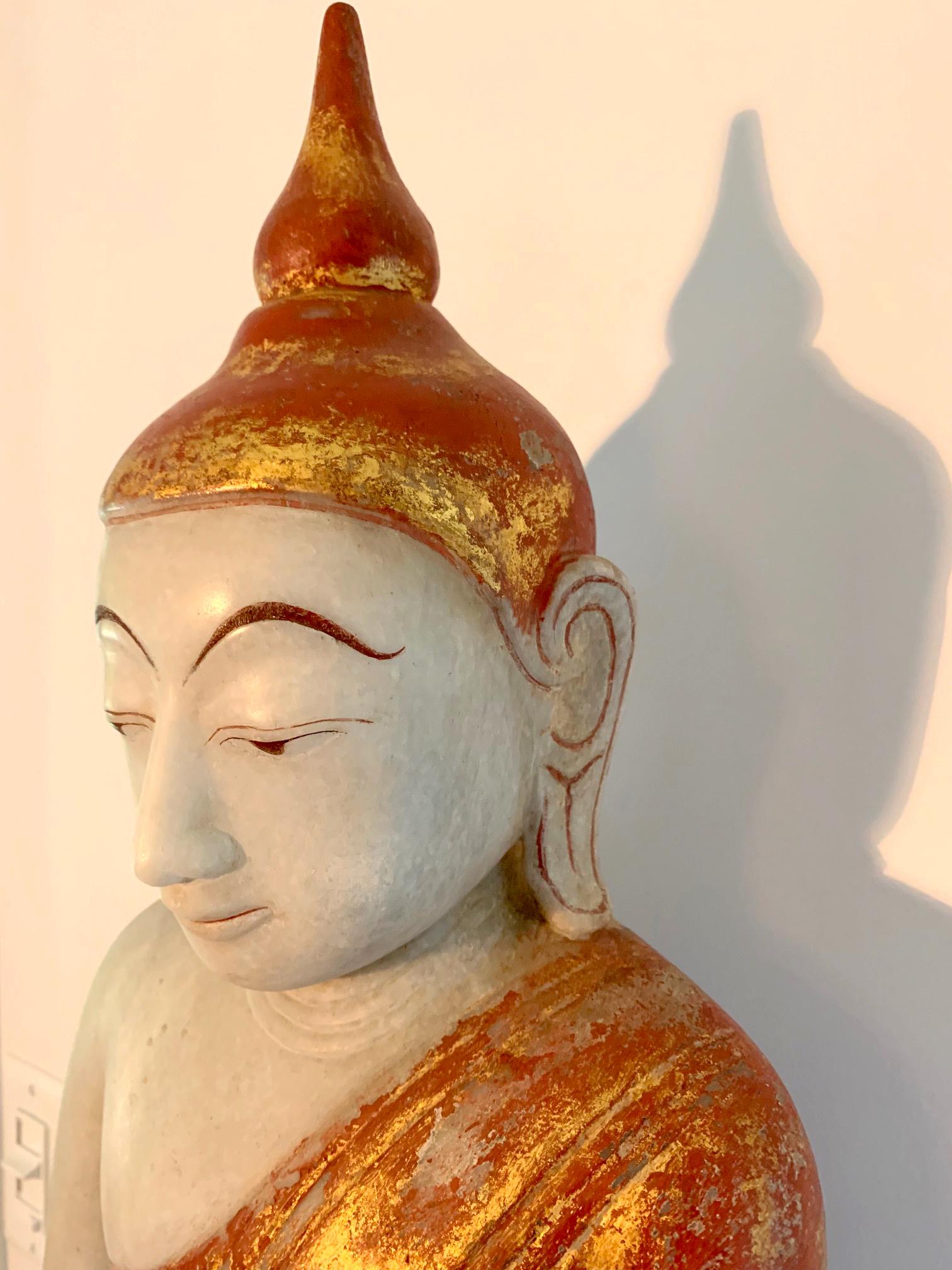 Antique Burmese Marble Buddha Statue In Good Condition In Atlanta, GA