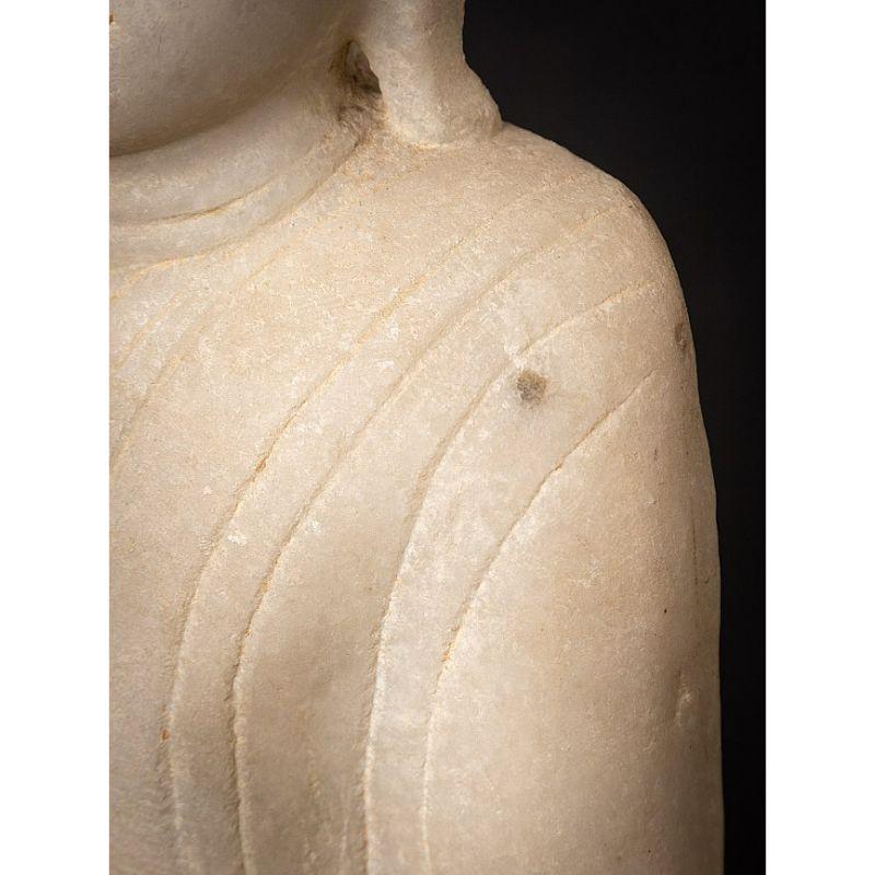 Antike burmesische Buddha-Statue aus burmesischem Marmor aus Burma im Angebot 12
