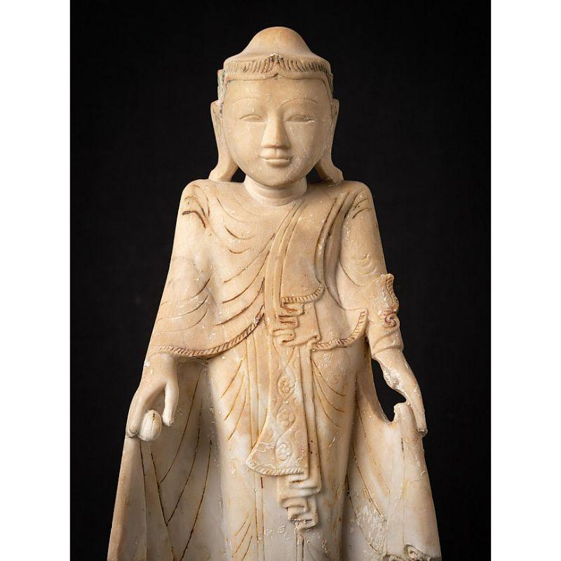 Material: marble
Measures: 47,7 cm high 
24,5 cm wide and 8,5 cm deep
Weight: 7.342 kgs
Shan (Tai Yai) style
Originating from Burma
18th century
Special !

