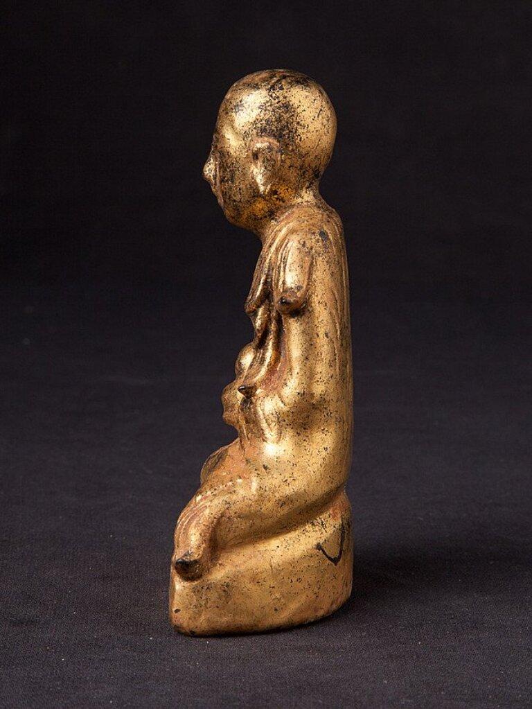 Antique Burmese Monk Statue from Burma In Good Condition For Sale In DEVENTER, NL