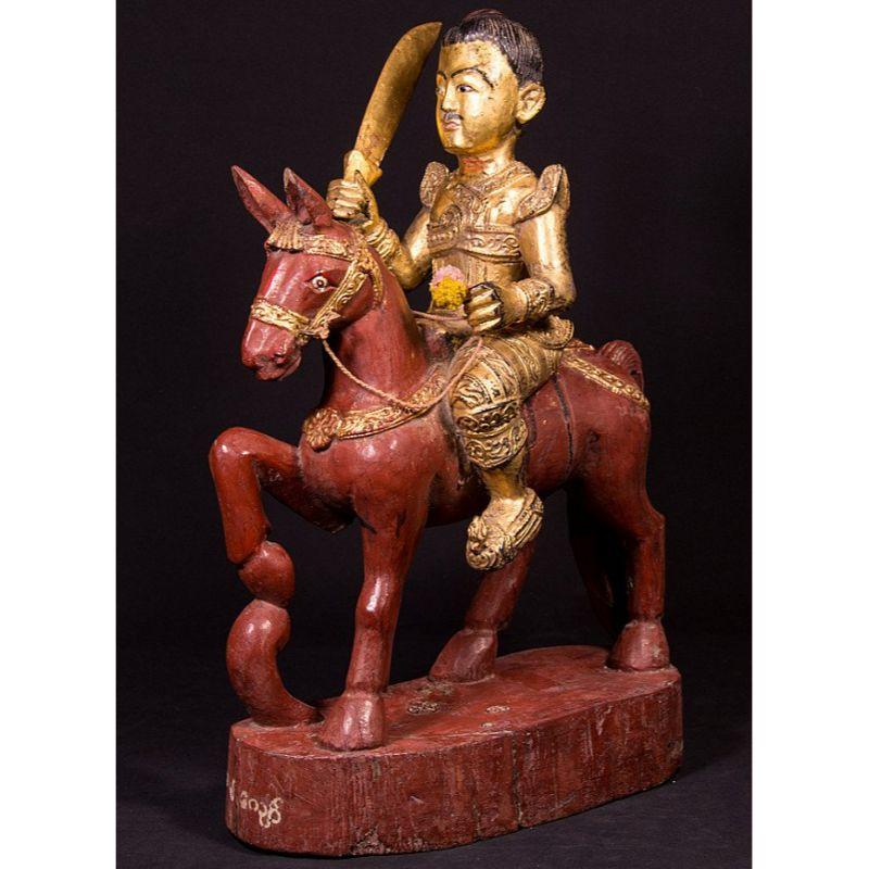 Antique Burmese Nat Statue from Burma In Good Condition For Sale In DEVENTER, NL