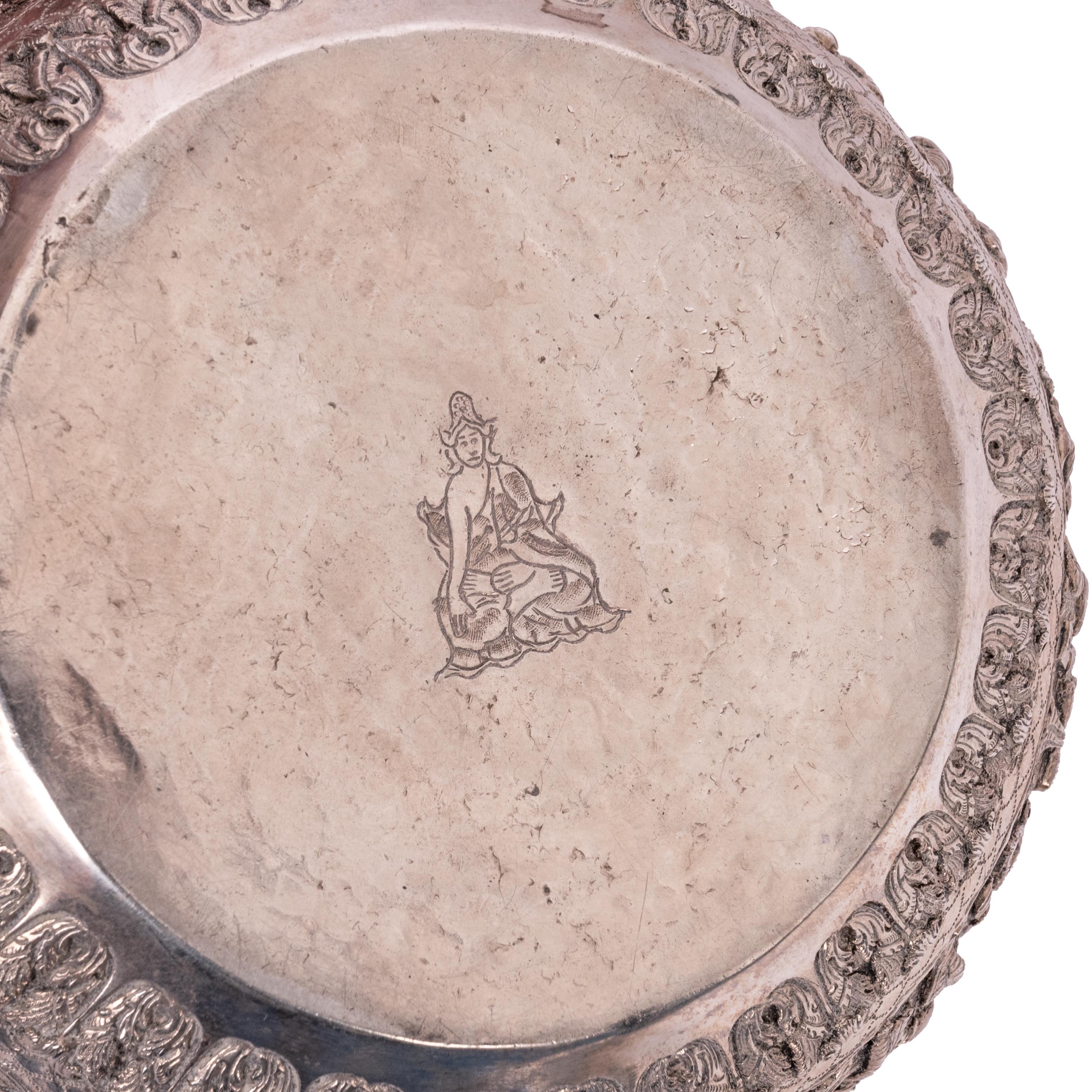 Antique Burmese Repousse Silver Buddhist Thabeik Offering Bowl Guanyin Mark 1890 For Sale 2
