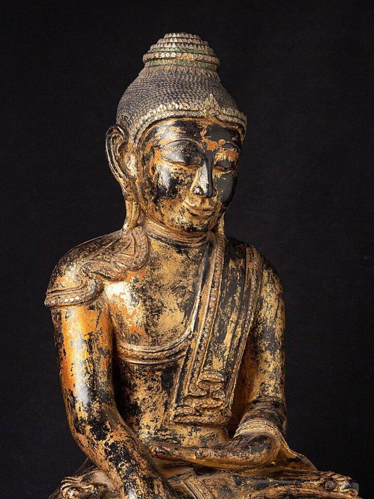 Antiker burmesischer Shan-Buddha aus Burma im Angebot 1
