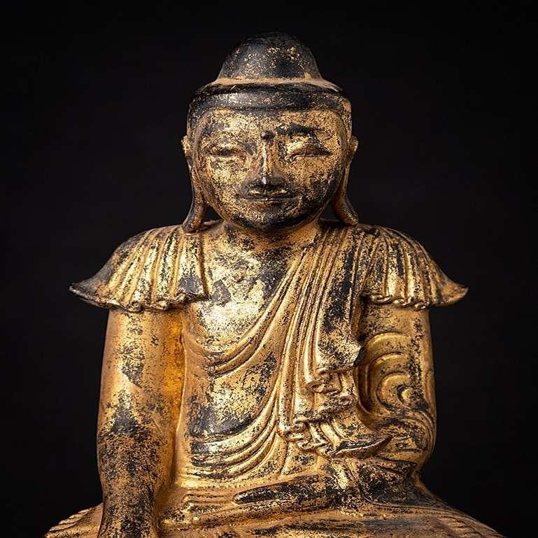 Antike burmesische Shan-Buddha-Statue aus Burma im Angebot 3