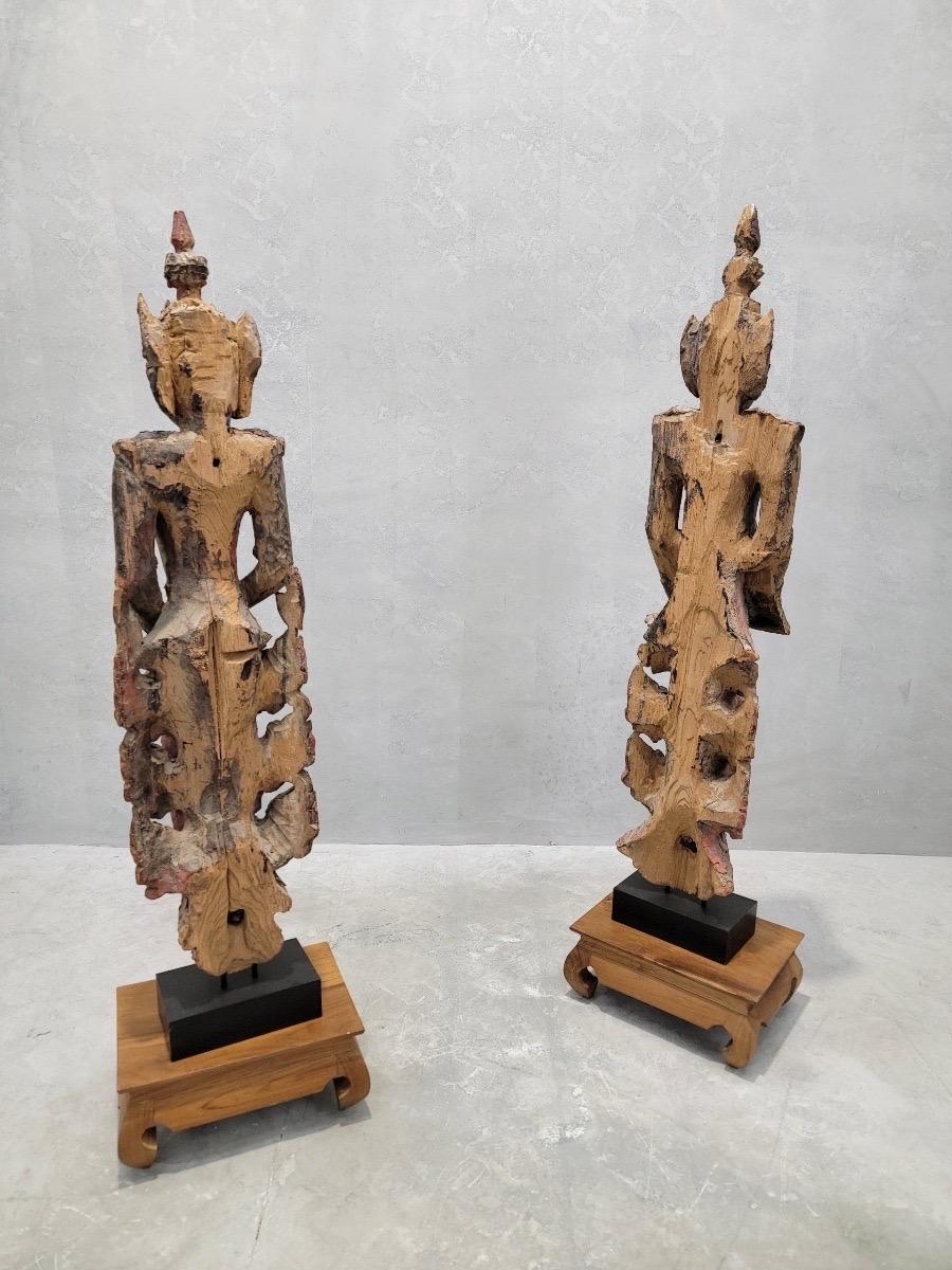 Antique Burmese Short Lacquered Wood Sculptures w/ Inlaid Colored Glass - Pair For Sale 5
