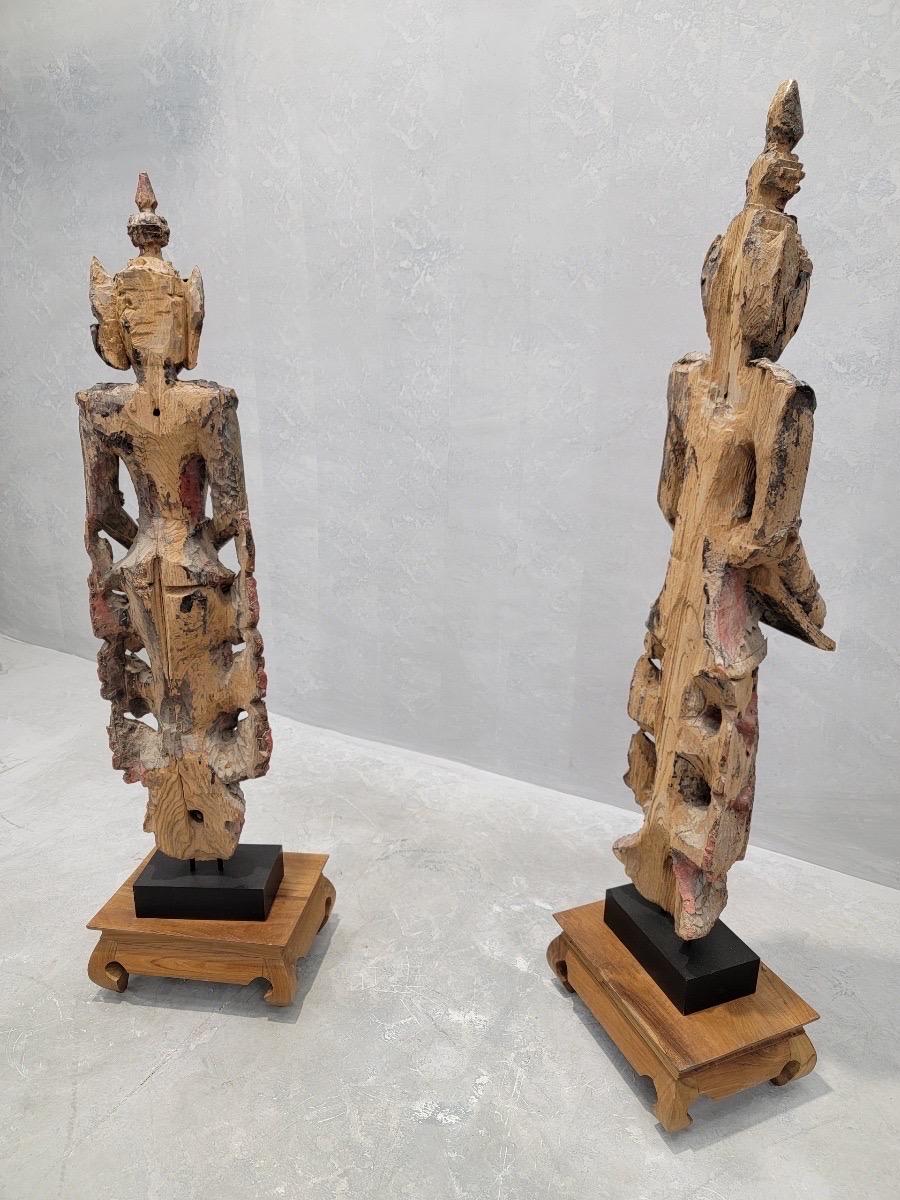 Antique Burmese Short Lacquered Wood Sculptures w/ Inlaid Colored Glass - Pair For Sale 3