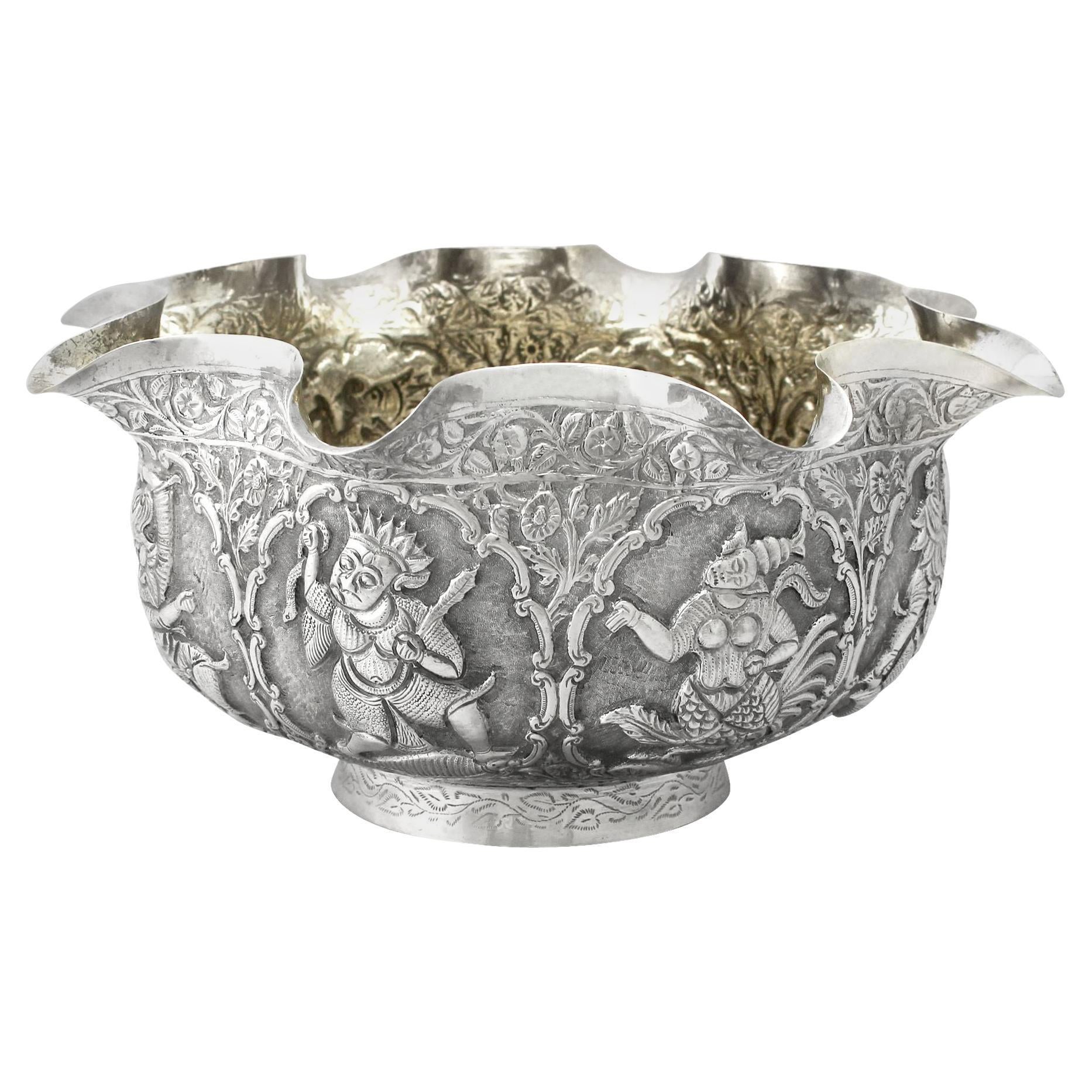 Antiguo cuenco birmano de plata, circa 1880