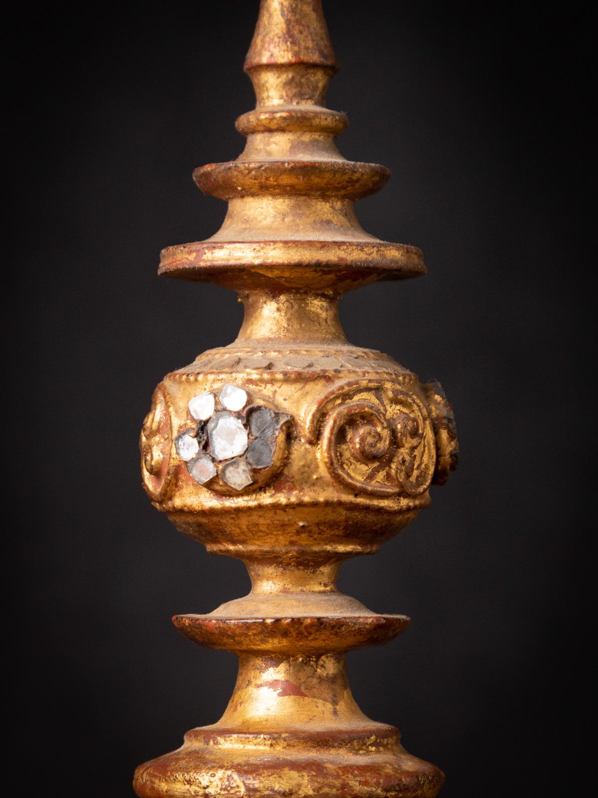 Antique Burmese Wooden Offering Vessel: Gilded Masterpiece from the 19th Century 3