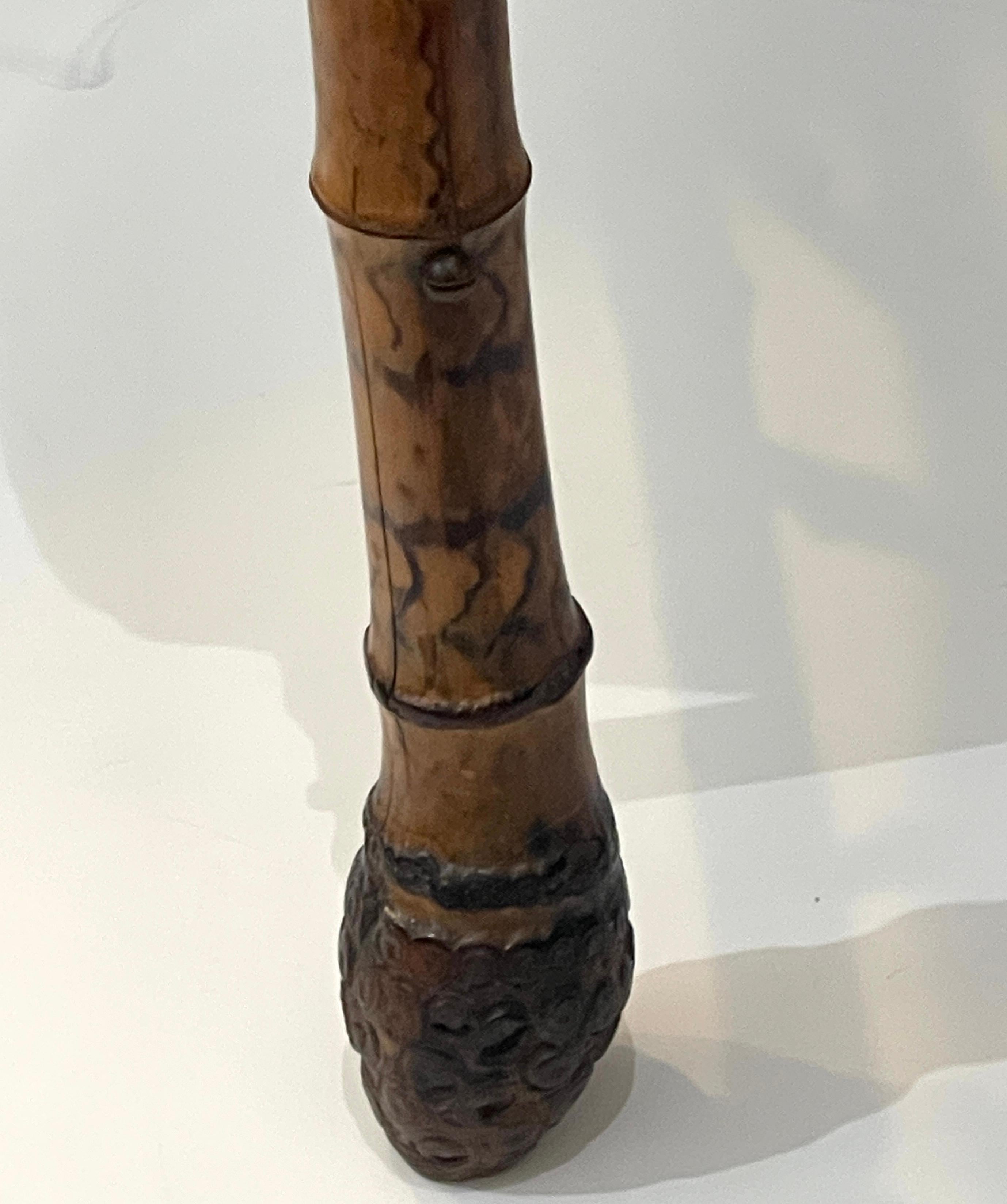 Antiker Schreibtischstuhl aus gebranntem Bambus und Roots-Bambus Details um 1890 im Angebot 8