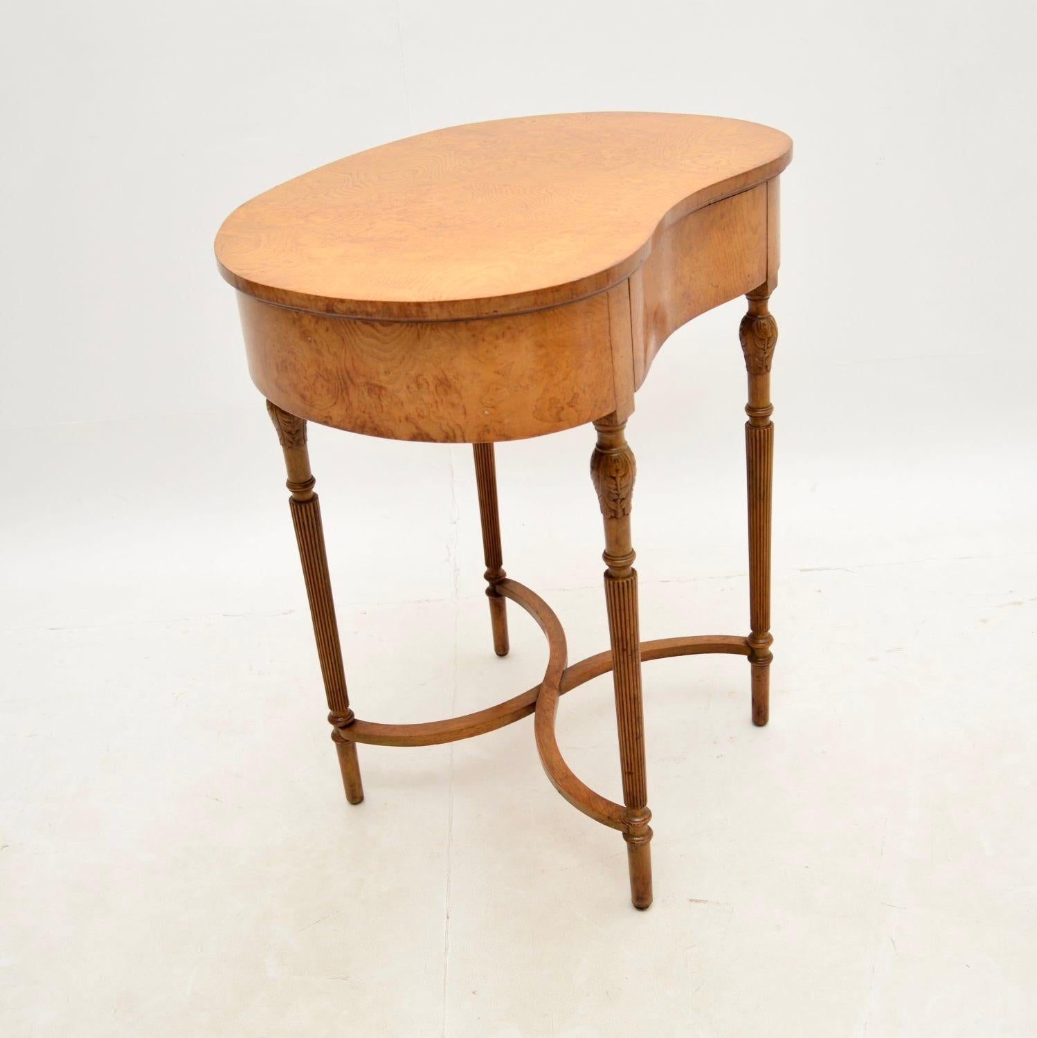Sheraton Antique Burr Elm Kidney Shape Side / Writing Table For Sale