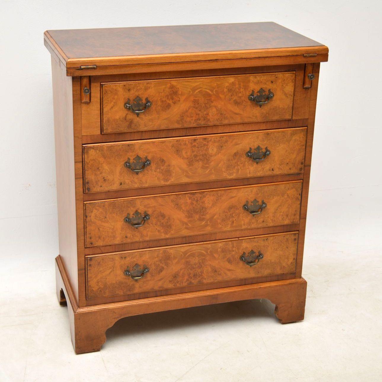 Antique Burr Walnut Bachelors Chest of Drawers 5