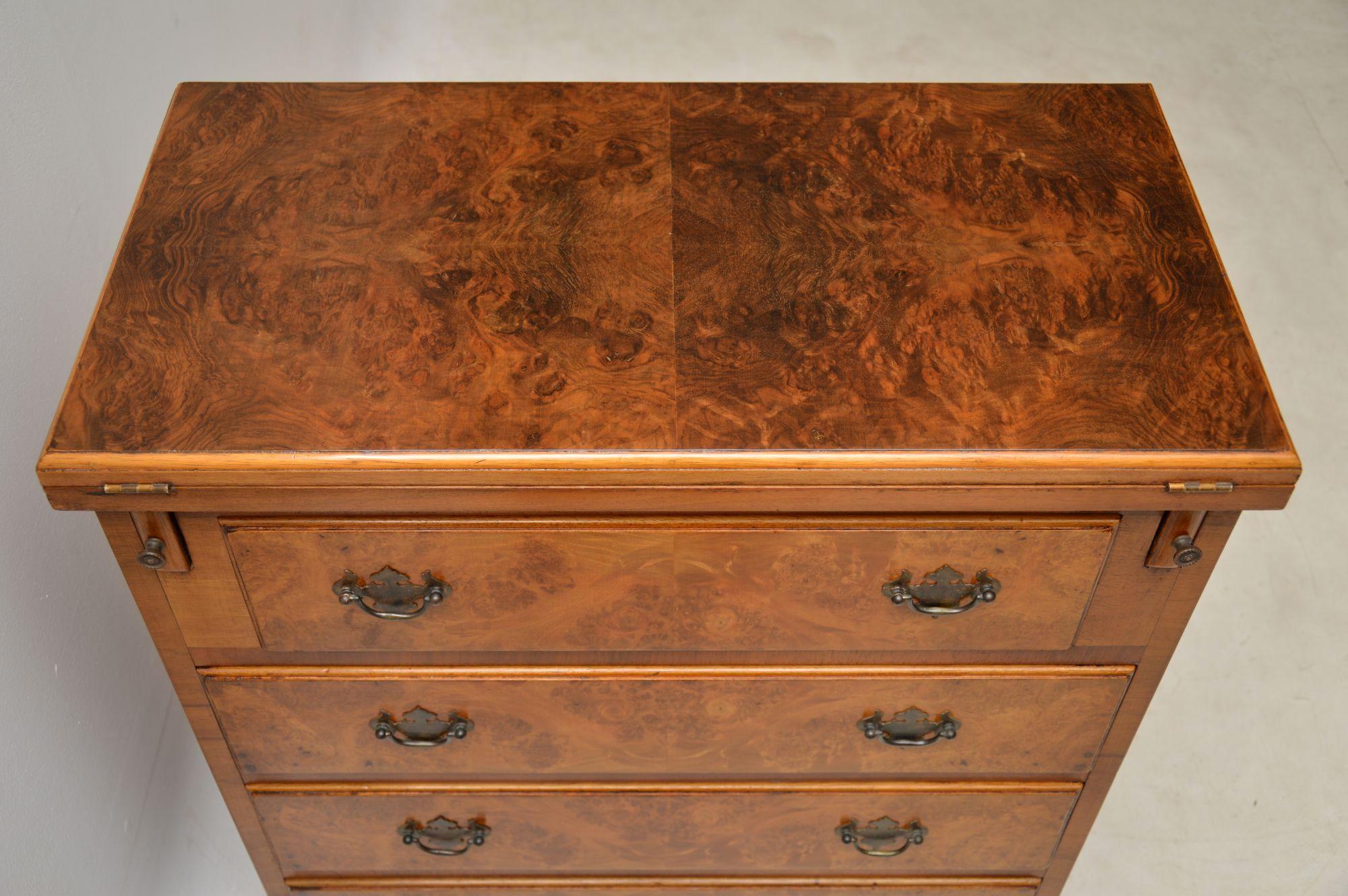 Antique Burr Walnut Bachelors Chest of Drawers In Excellent Condition In London, GB