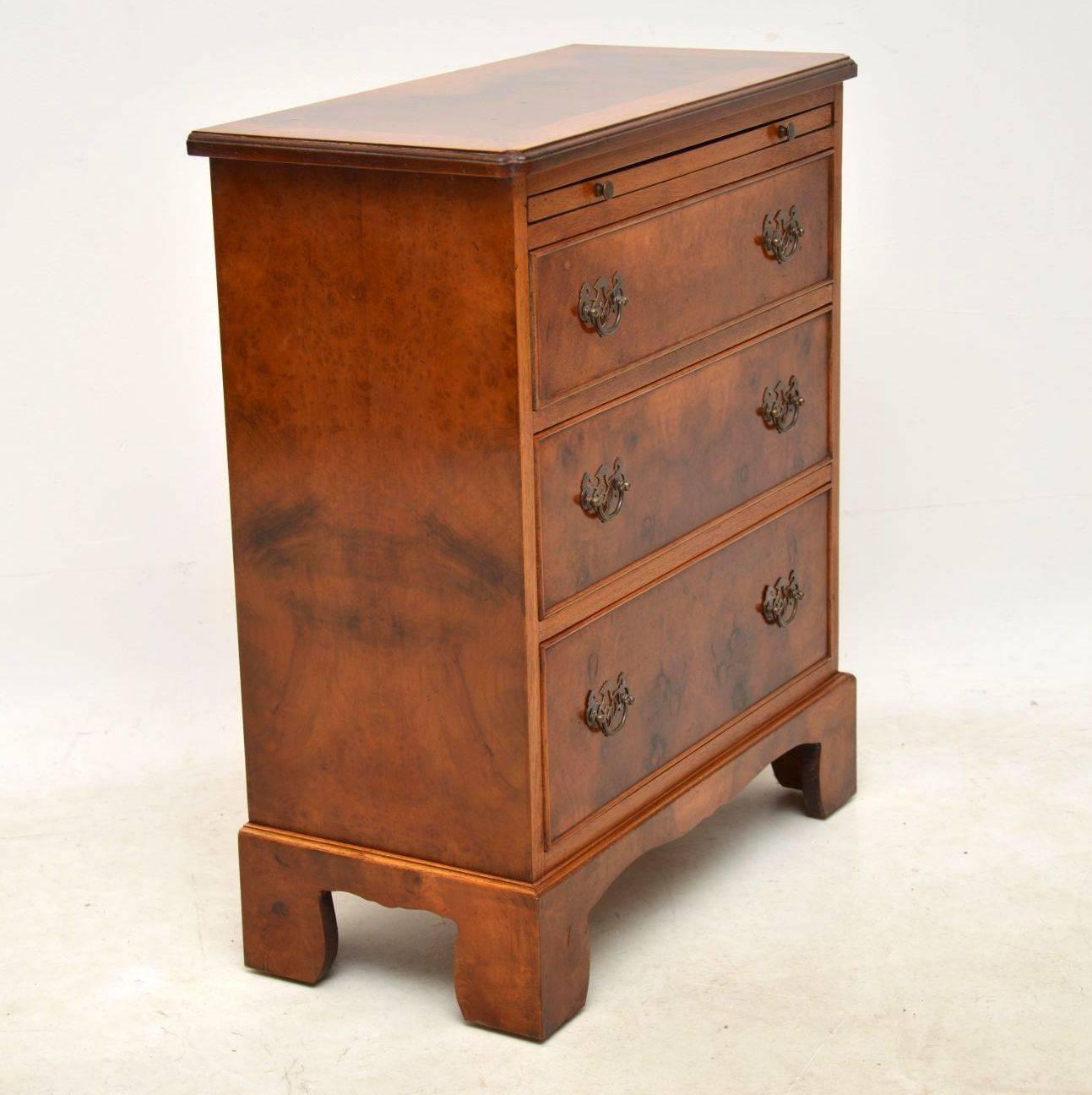 Early 20th Century Antique Burr Walnut Bachelors Chest of Drawers