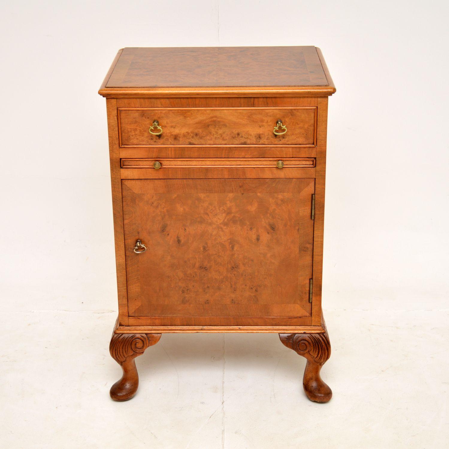 A beautiful antique cabinet in walnut, which could be used as a bedside cabinet or in other places in the home. This was made in England, it dates from around the 1930’s.

It is of superb quality and is a very useful size. The colour tones and