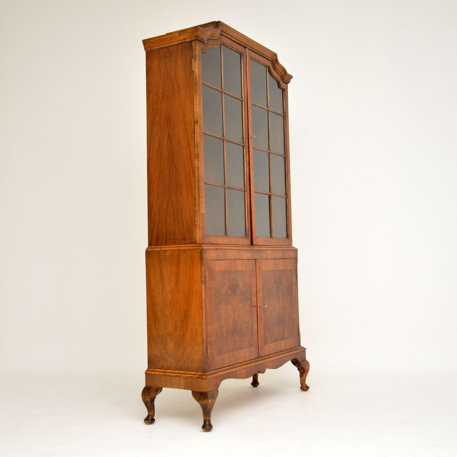 Early 20th Century Antique Burr Walnut Bookcase