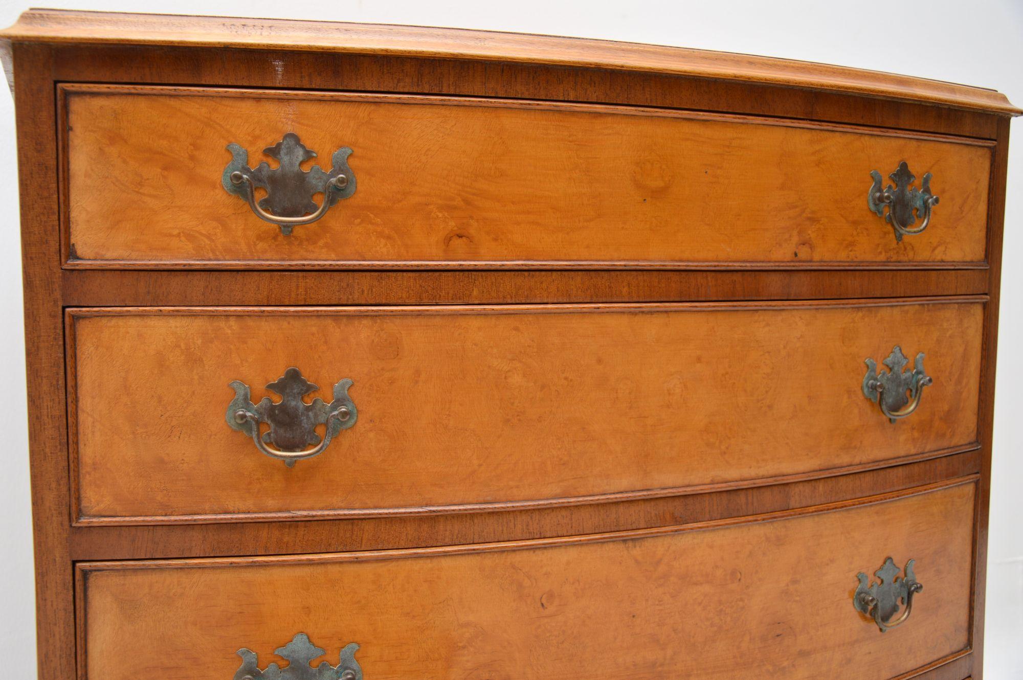 Antique Burr Walnut Bow Front Chest Of Drawers For Sale At 1stdibs