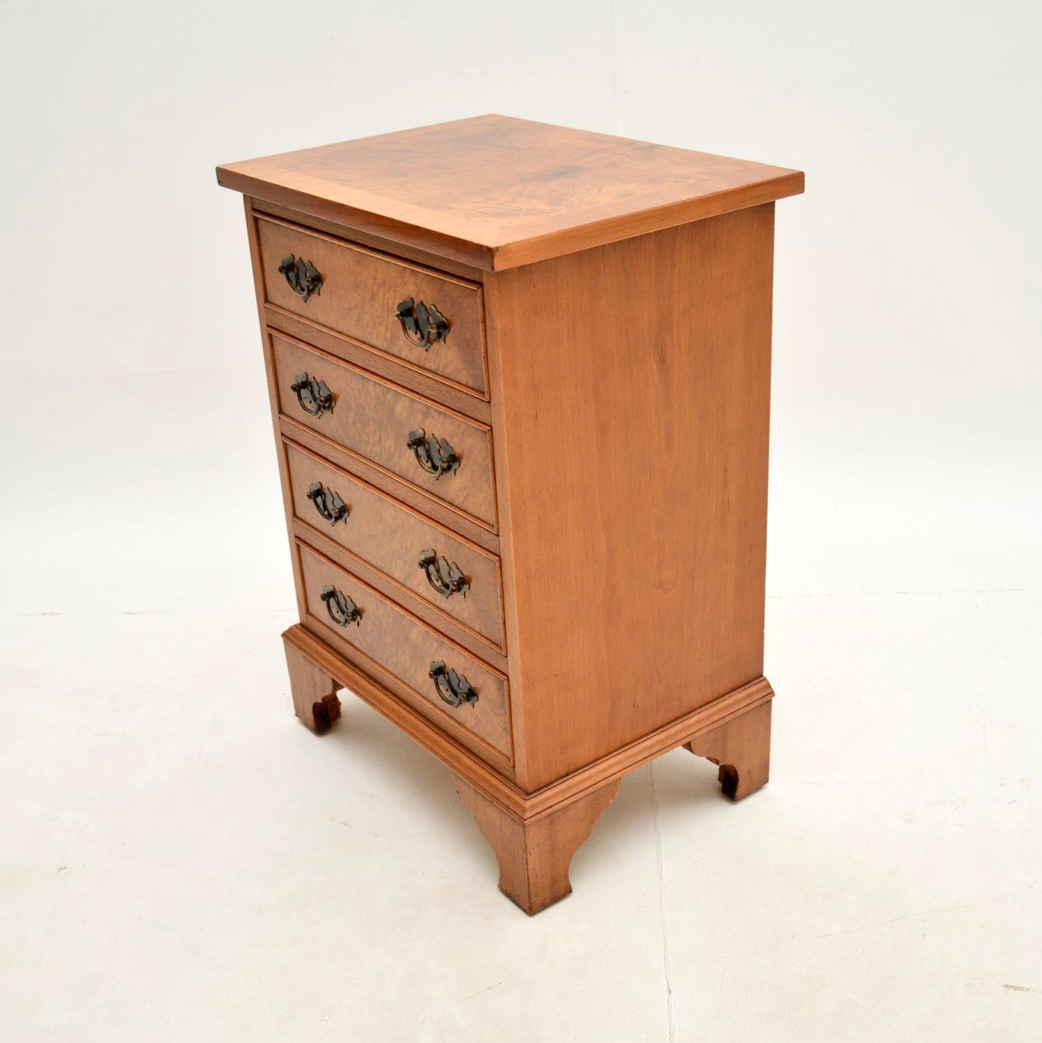 British Antique Burr Walnut Chest of Drawers For Sale
